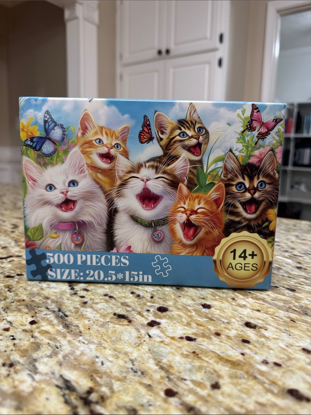 500 Piece cats and butterflies puzzle